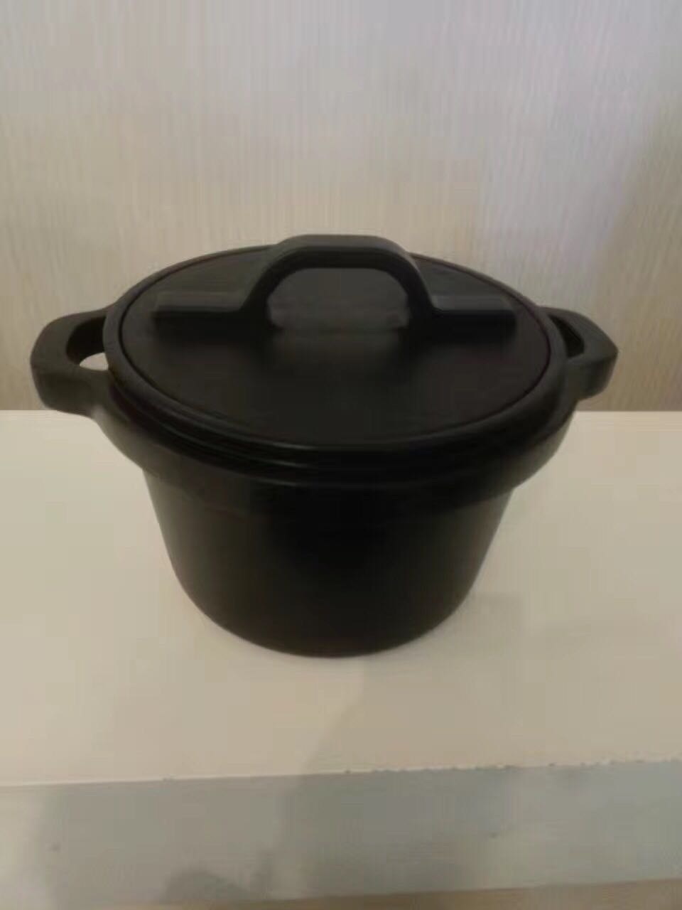 Soup pot