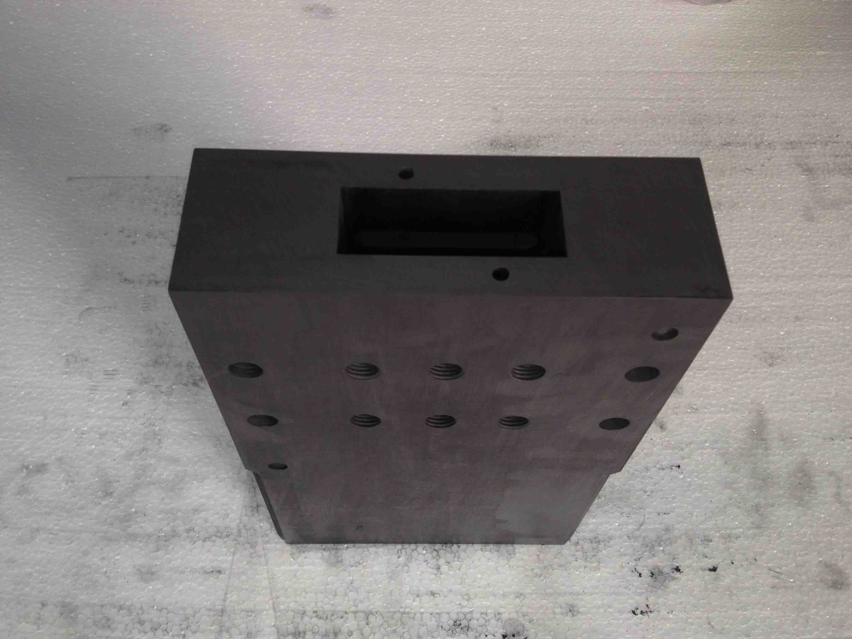 Graphite mold